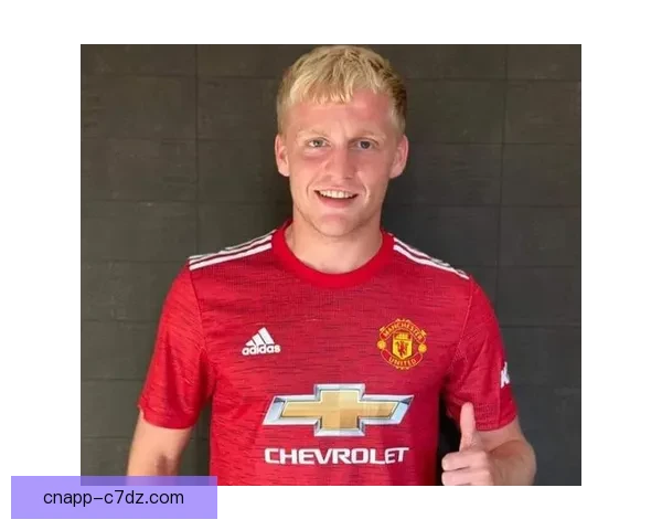 官方曼联马瑟加盟开塞利体育