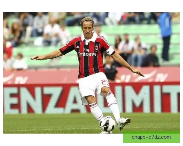 以佳夫米兰历练收获盼战世界杯 以佳夫米兰历练收获盼战世界杯